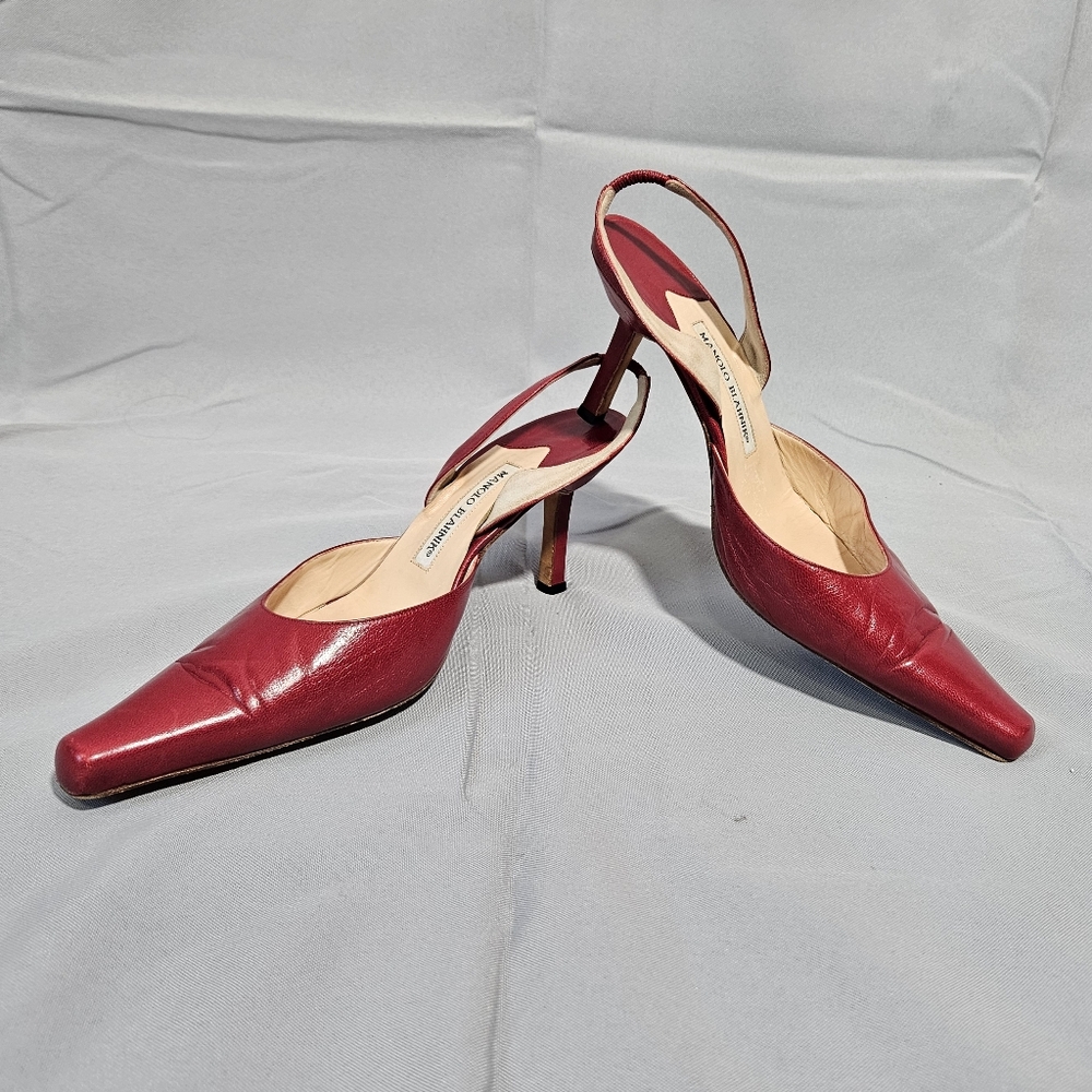 Manolo Blahnik VTG Carolyne Leather Red Sling Back Point Toe Kitten Heel 40/9.5 - Picture 9 of 10